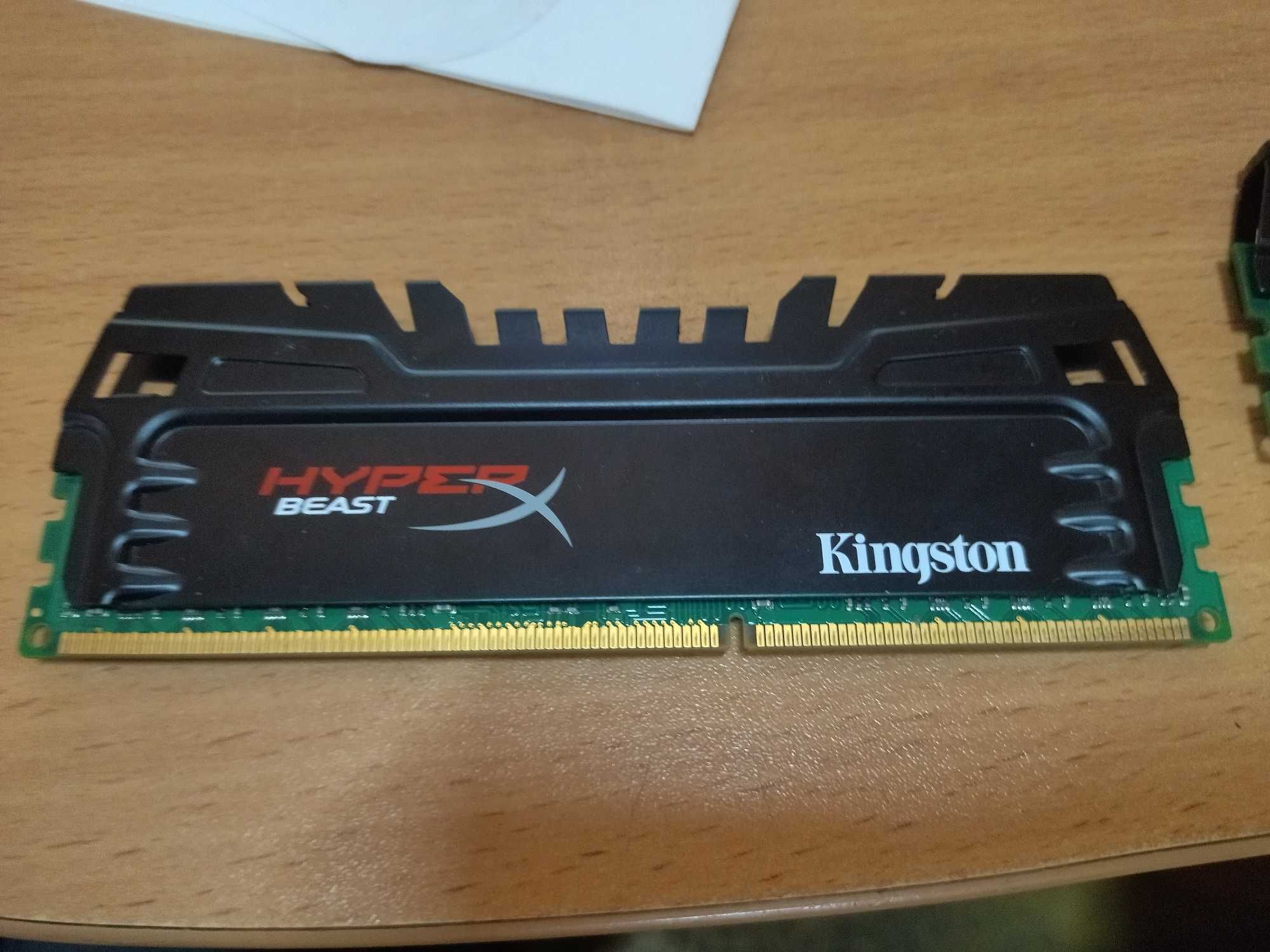 оперативна пам'ять Kingston HyperX Beast DDR3 4Gb