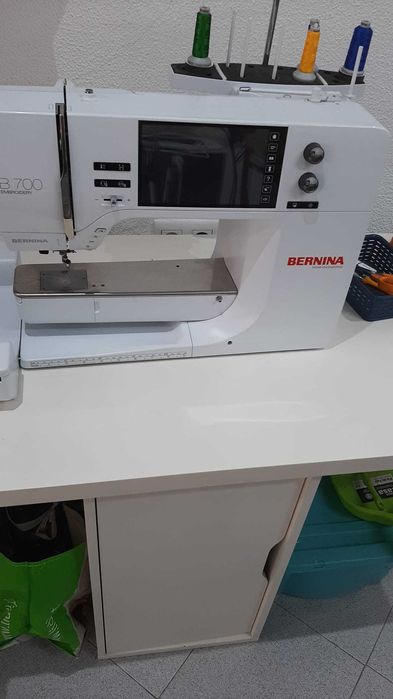 Maquina de Bordar BERNINA