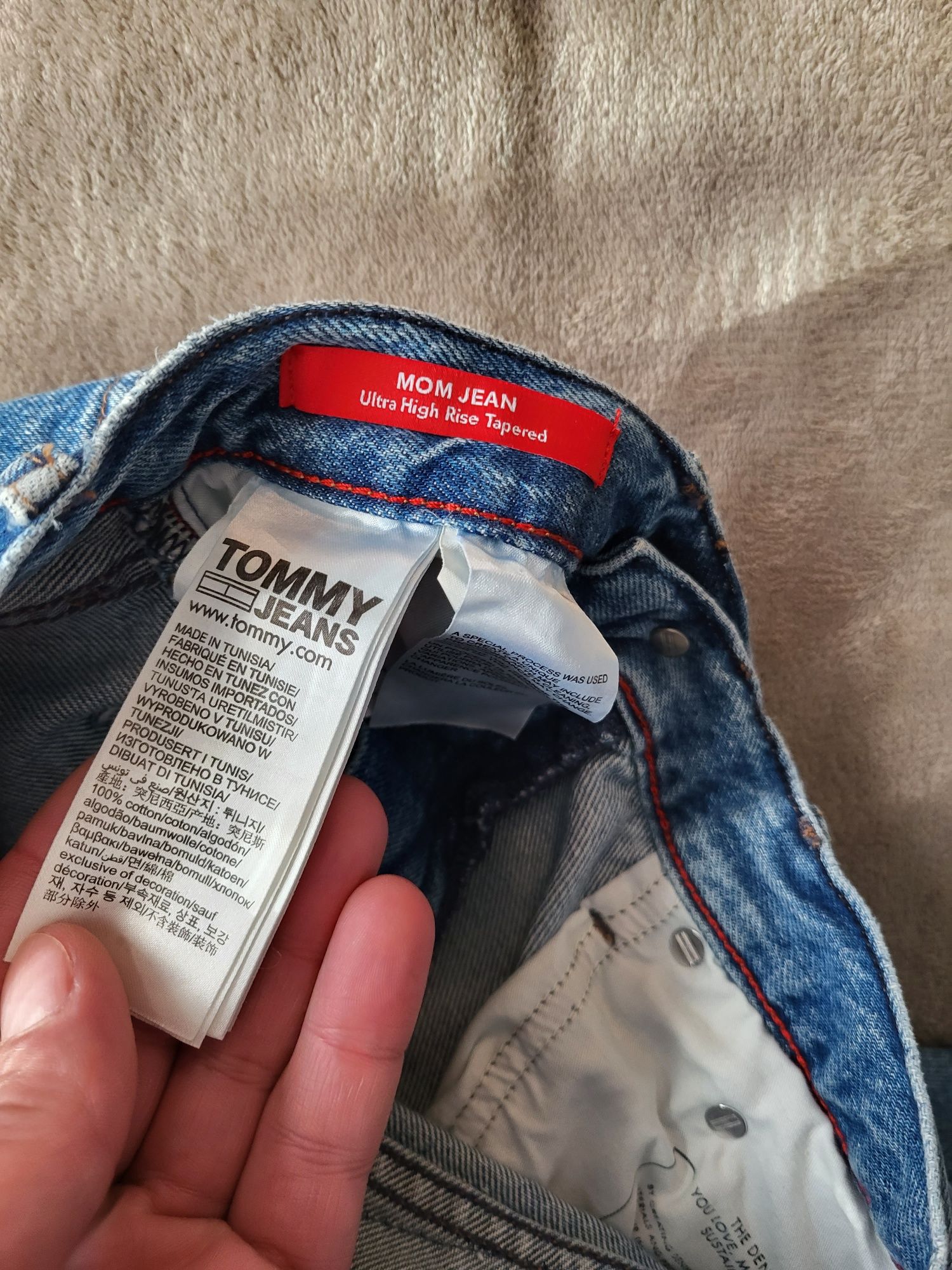 Damskie spodnie jeansy Tommy Hilfiger W 24 L 30 Nowe Orginalne