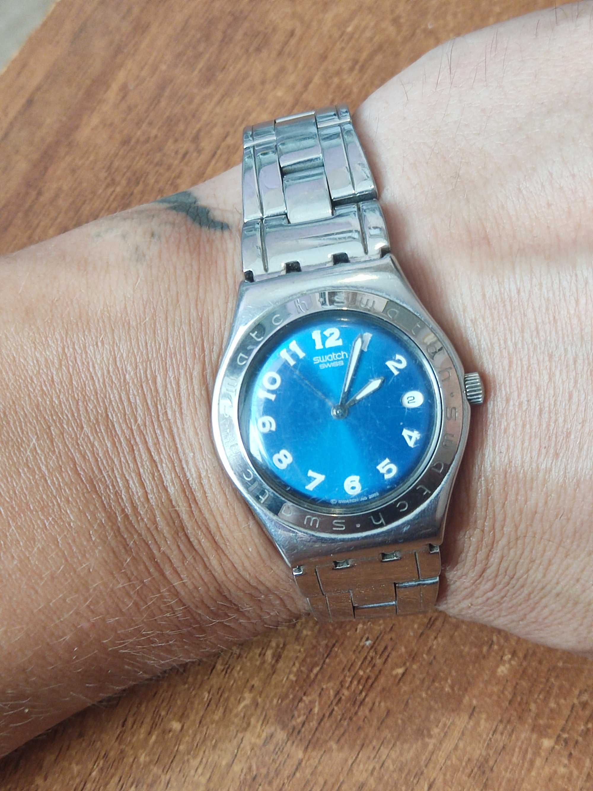 Женские часы Swatch