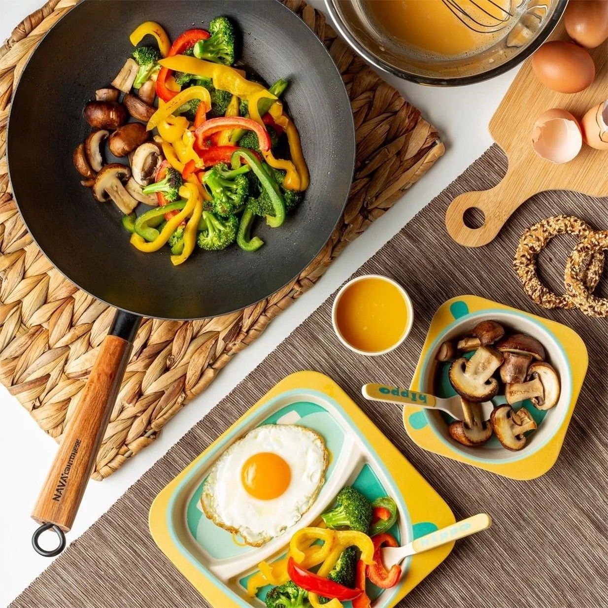 Patelnia Wok Kantoński Stalowy Chiński Głęboki Do Dań Azjatyckich 28cm