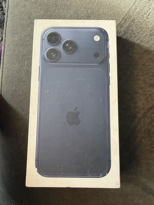 iPhone 17 Pro Max 256GB NOWY - zamienię na iPhone - na tańszy model