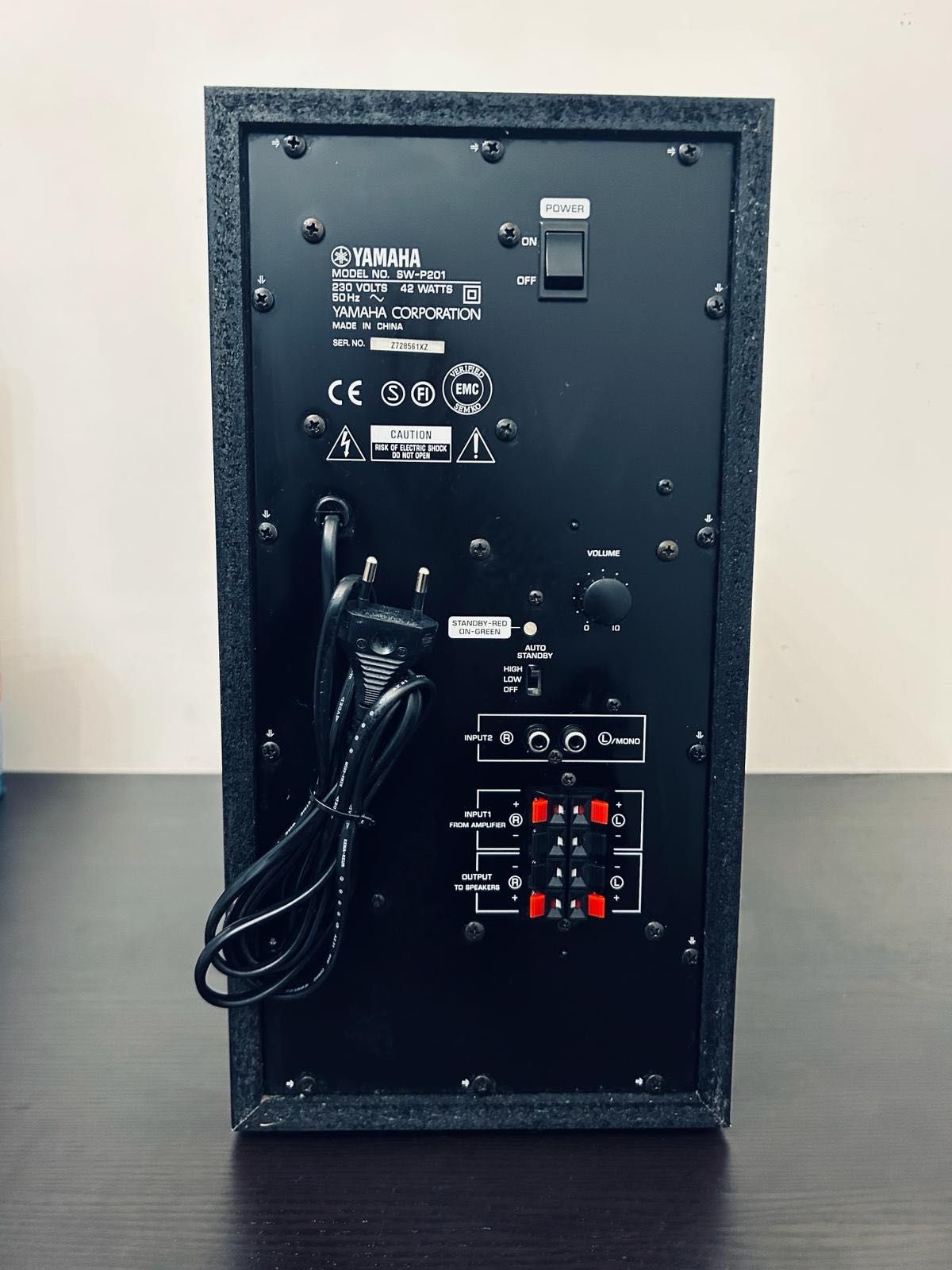 Yamaha sw-p201,ns-c104 subwoofer plus kolumny i centralny
