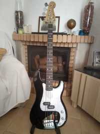 Viola Baixo Fender Precision (Replica) + Case