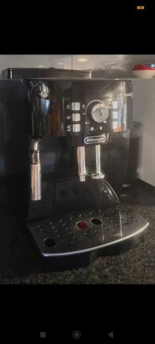 Vendo Expresso Delonghi Magnifica S