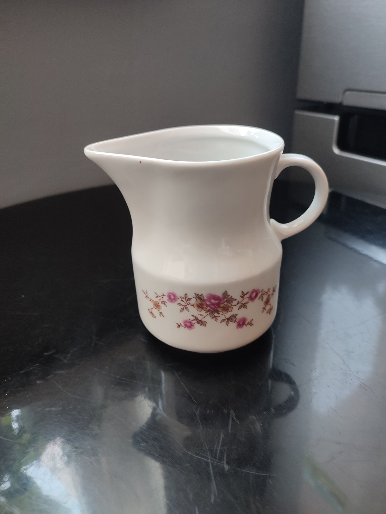 Śliczny stary mlecznik porcelana Wawel Krzysztof Wałbrzych