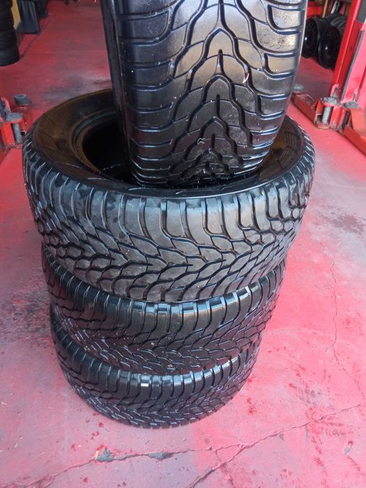 285/55/18r Yokohama AVS S/T Type-1 V801  4 sztuki jak nowe