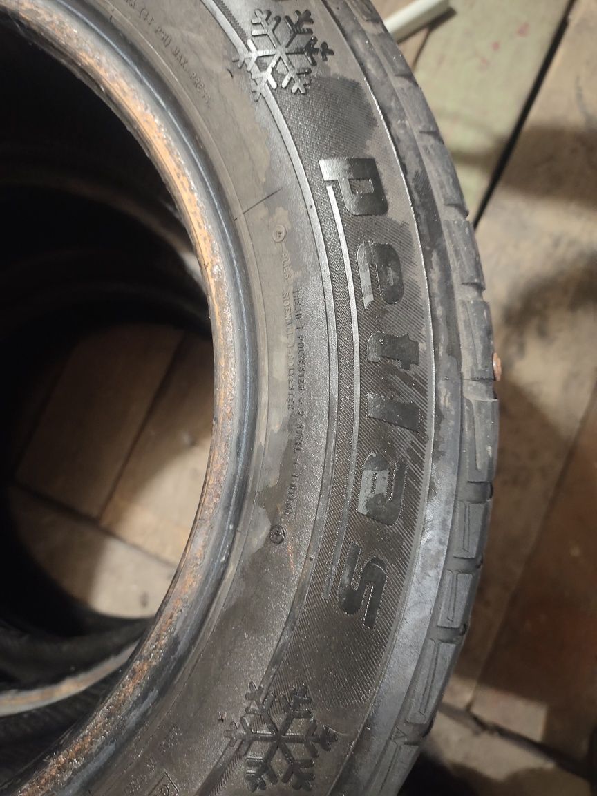 Продам резину покришки R 15