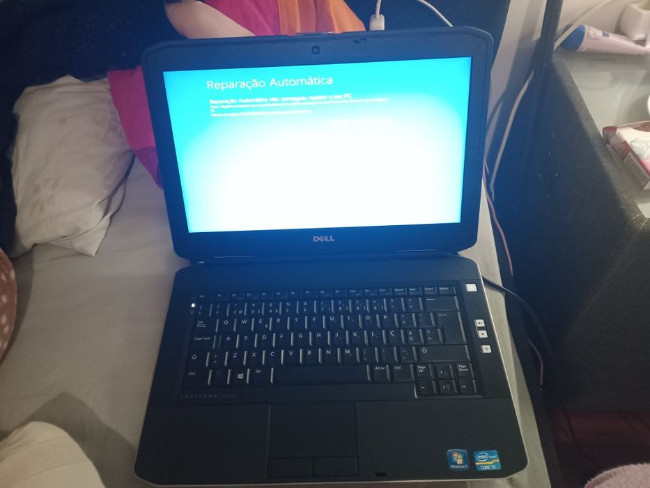 Vendo pc en otimo estado com urgência ele tam passe mas eu nao me lemb