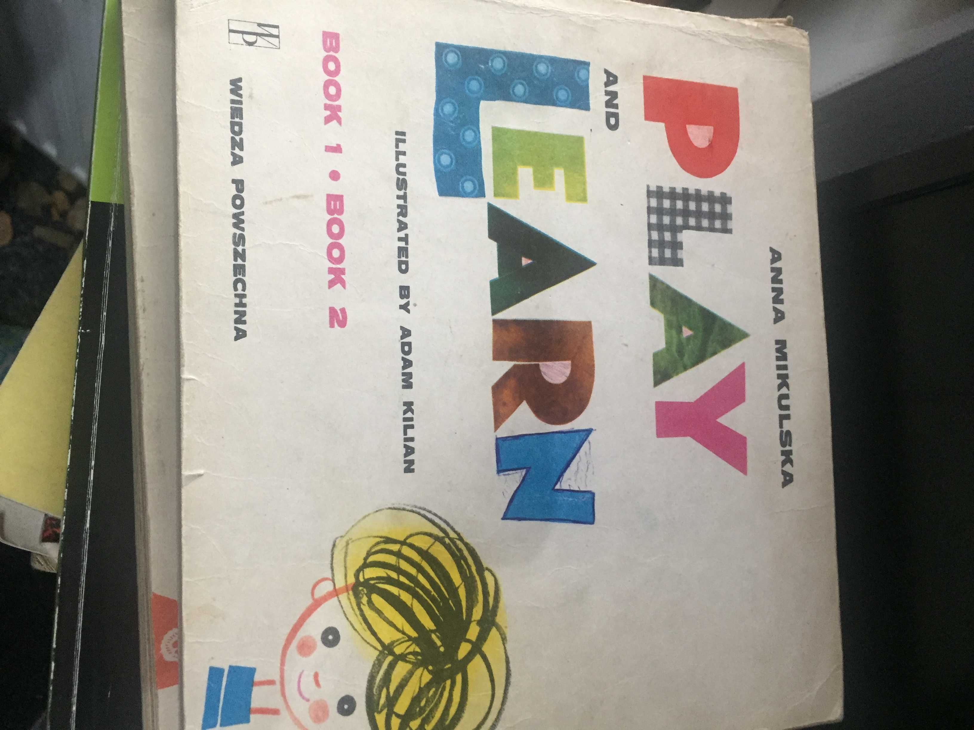 Stare podręczniki do angielskiego - Play & Learn, 1985, Mikulska