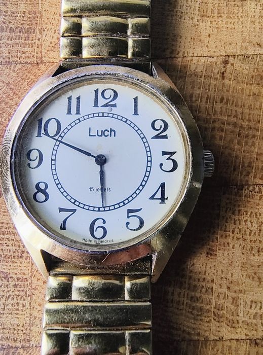 Годинник Luch та Philip Persio Qwartz water resistant.