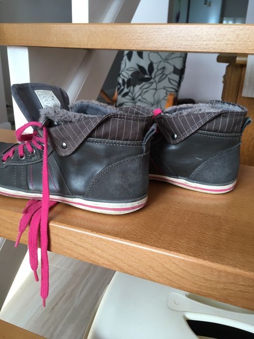 Byty trampki skórzane 38 Cross Criss
