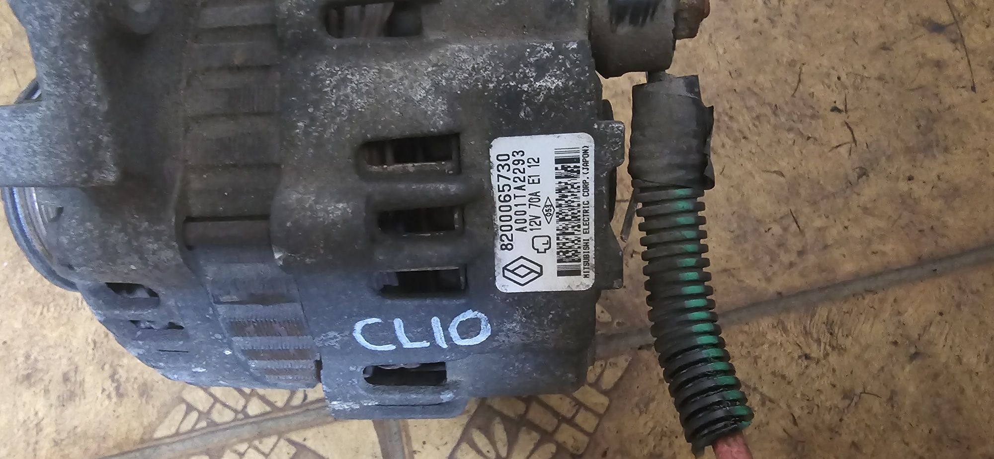 Alternator  Renault Clio 1,2 8.2000.657.30 70 A
