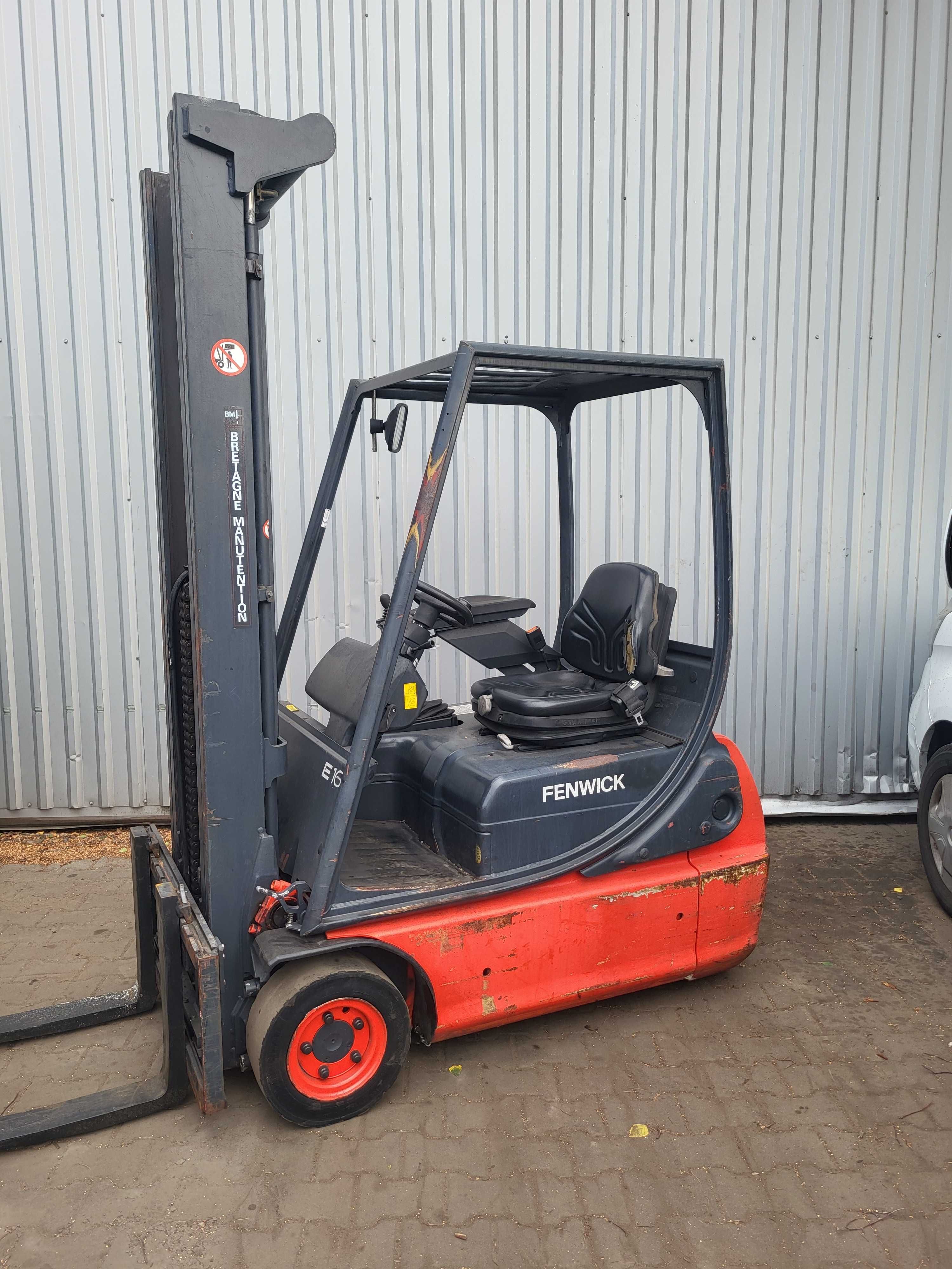 Wózek widłowy Linde E16C triplex 5,4 m
