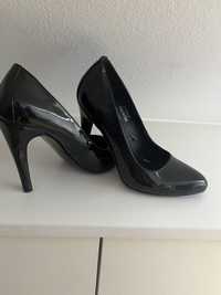 Buty reserved r 38