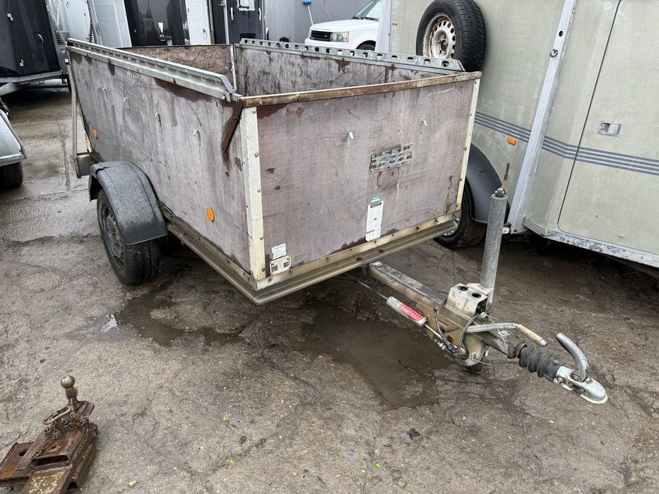 BOECKMANN 1300 kg 2,50 x 12,5 skrzyniowa