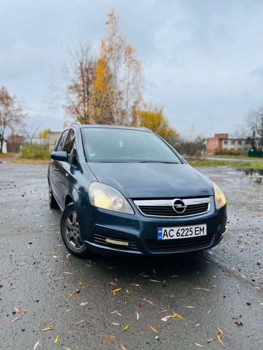 Opel Zefira B 1.6 бензин