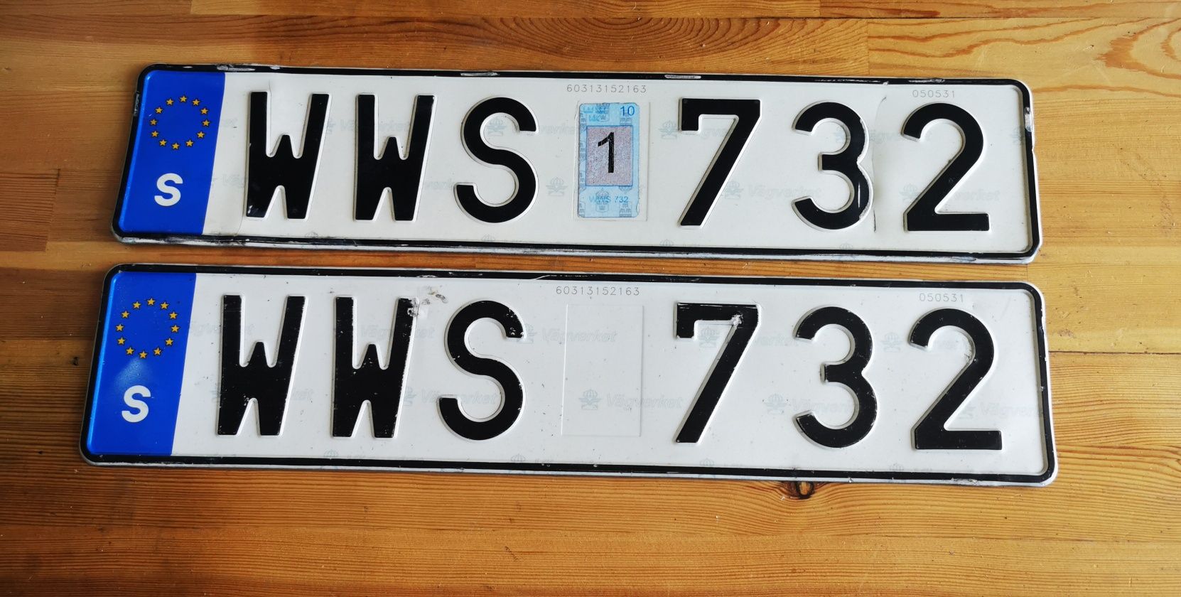 Tablica rejestracyjna komplet