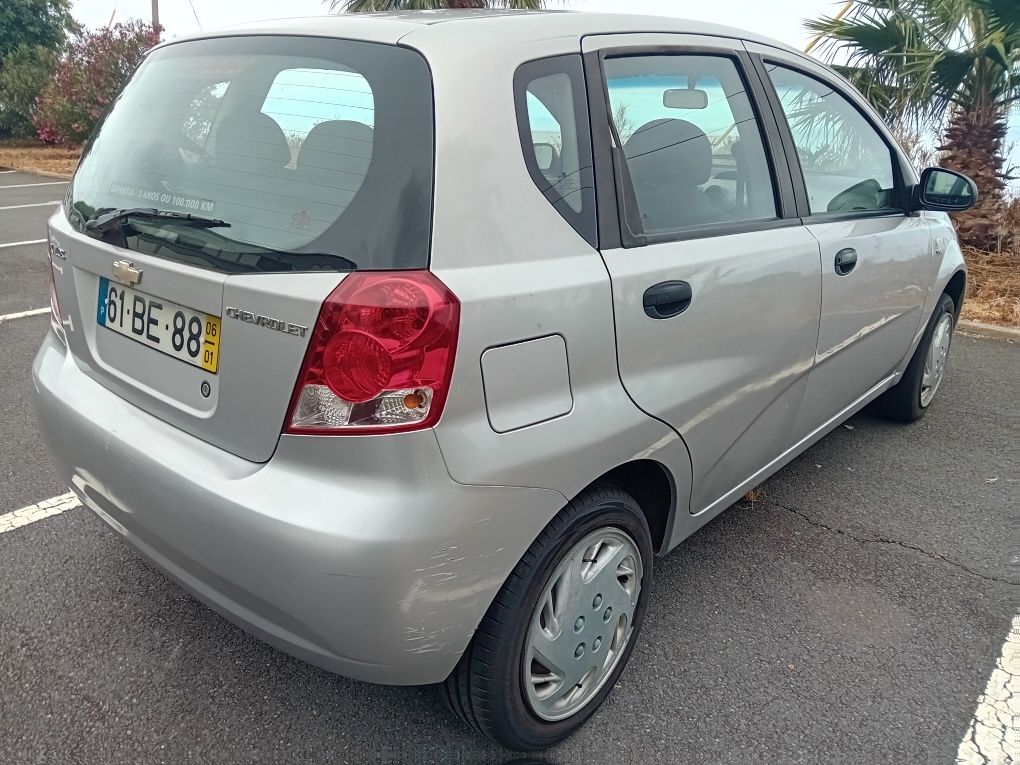 Chevrolet Kalos 1.2 SE (2006) gasolina
