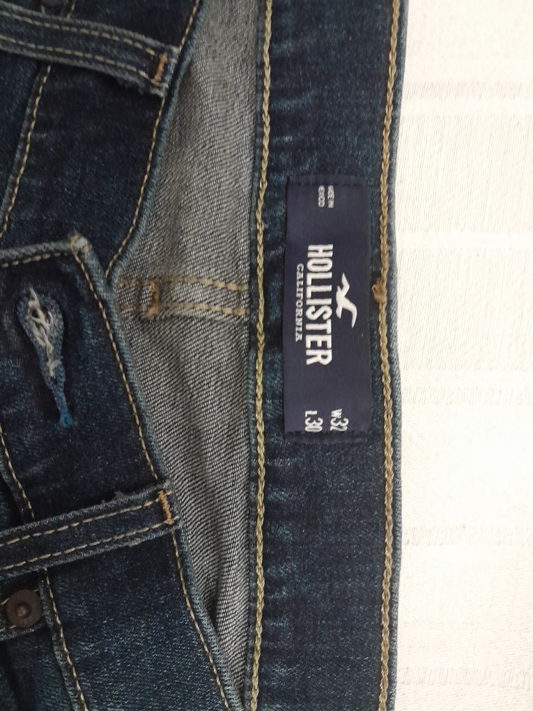 Spodnie jeansowe Hollister 32/30