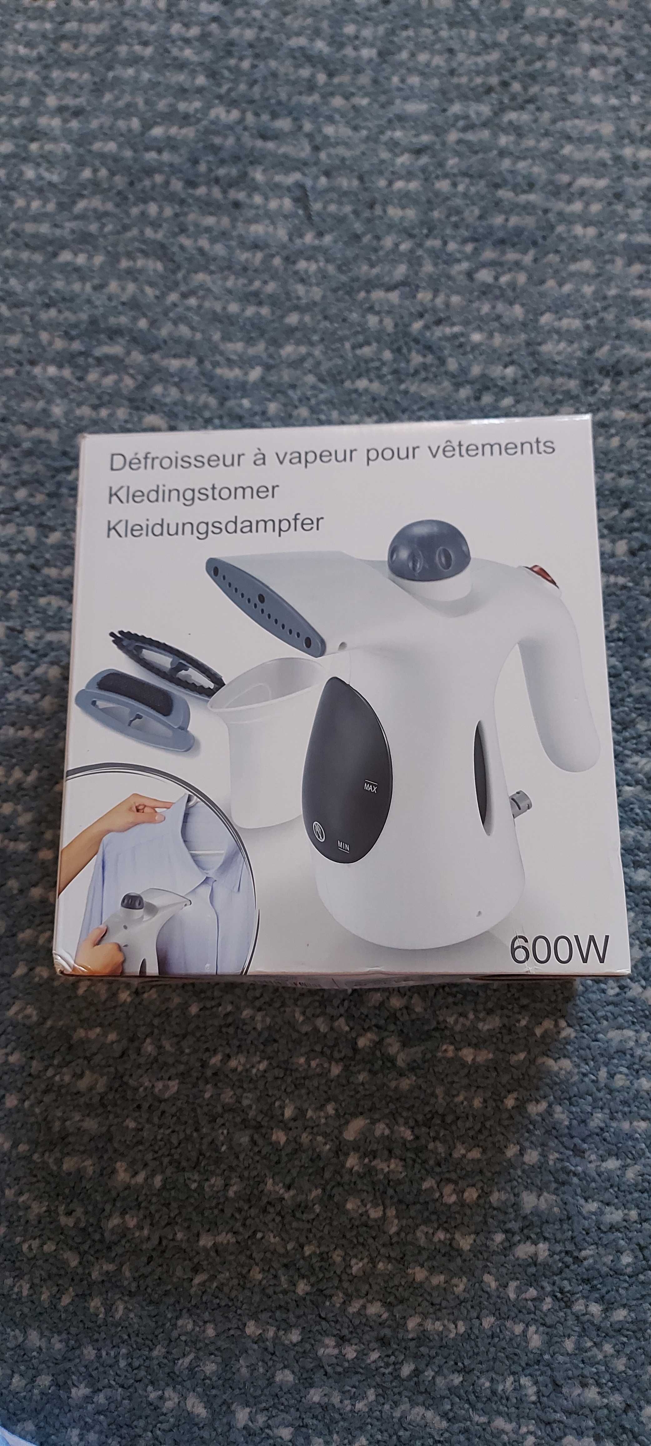 Vaporizador de roupas vertical