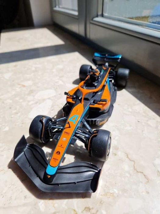 Formula 1 McLaren 36 1:18