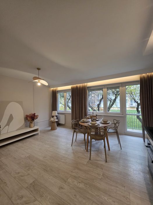 Piękne M3 , 51m w centrum. Ul Jeśmianowicza PARTER, piwnica