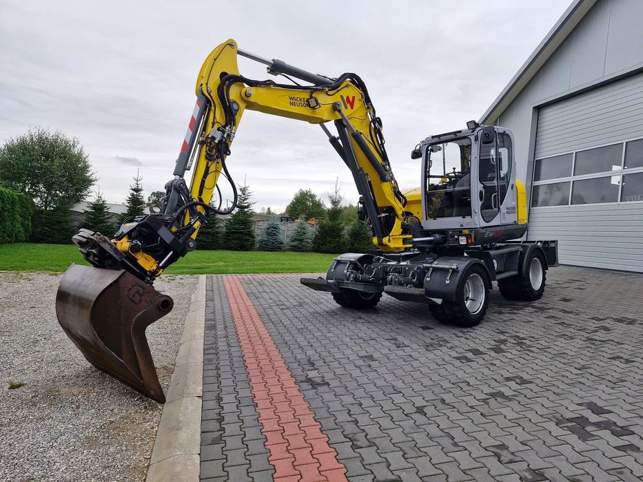 Wacker Neuson EW 100  Engcon + szczypce / 4 koła skrętne / Podpory / 9503 / EW100