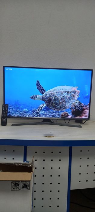 Телевізор samsung 32 дюйми