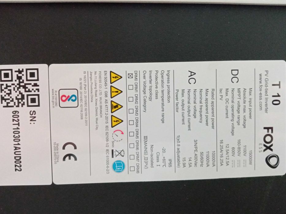 Falownik FoxEss T10 używany, sprawny, na gwarancji