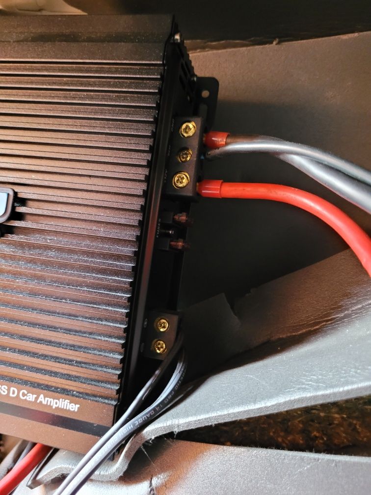 Wzmacniacz mono 1200W w 1ohm