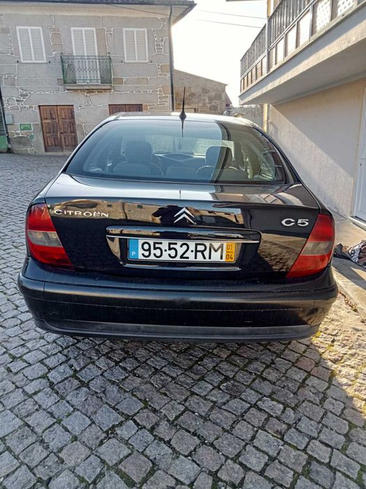Carro impecável e em ótimo estado