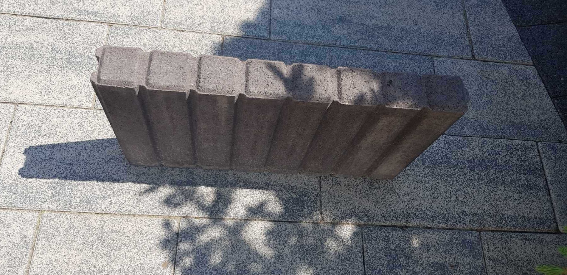 Palisada betonowa brązowa 6 szt.