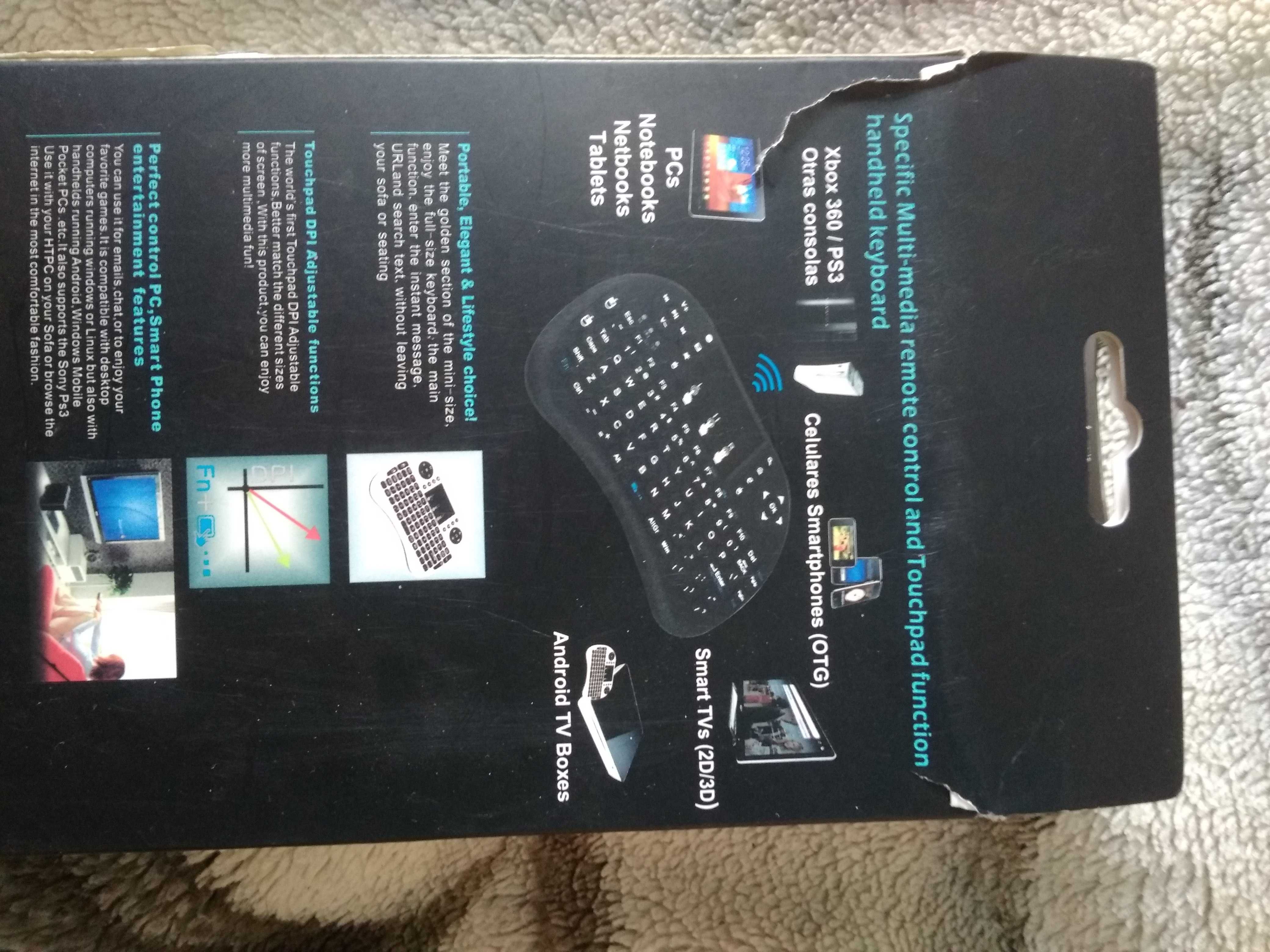 Продам беспроводную клавиатуру с тачам мыши. Для смарт ТВ и.т.д