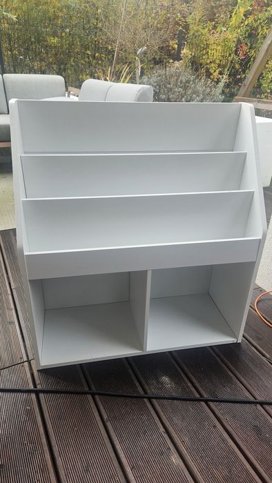 Regał biały na książki dziecka SoBuy