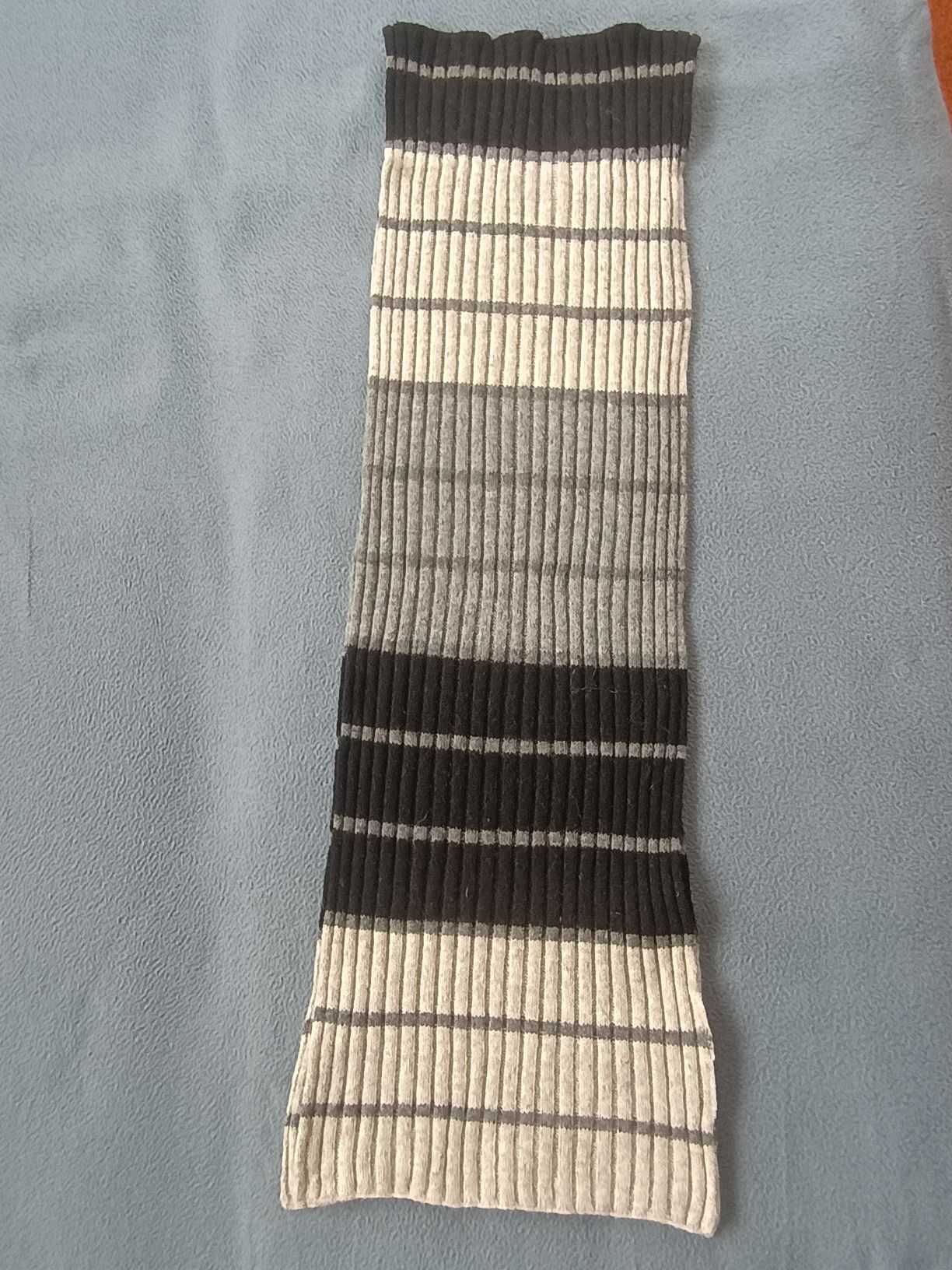 Szal długi 70 % wełny