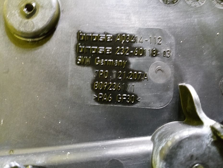 Касета радиаторів Volkswagen Touareg NF 3.0d CRCA Радиатор туарег