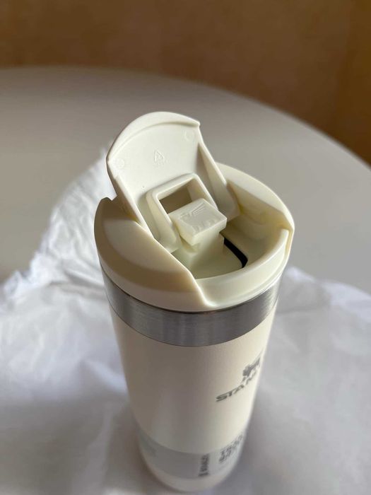 Термокружка Stanley AeroLight™ Transit Bottle 0.47 л (16 oz) cream
