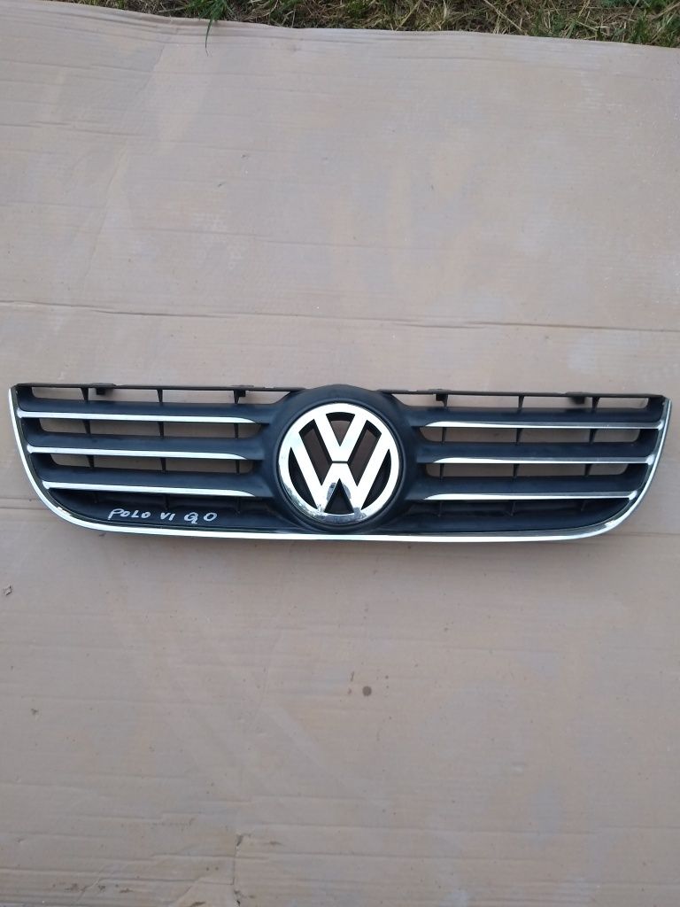 Grill atrapa VW Polo 6Q0 lift  wersja limitowana chrom