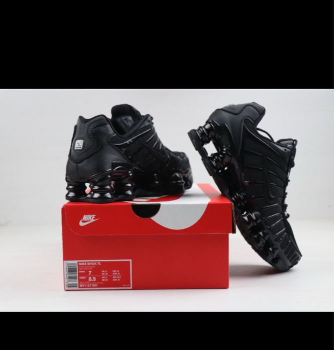 Nike shox czarne.