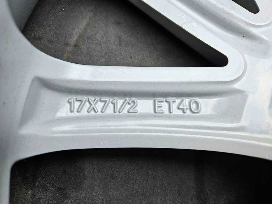 Felgi 17'' OEM TOYOTA Corolla E21 Yaris Cross C-HR Auris Verso Avensis