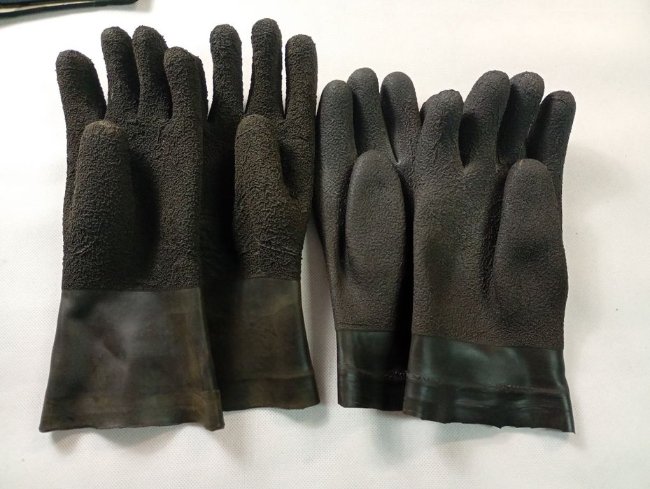 Suche rękawice Santi