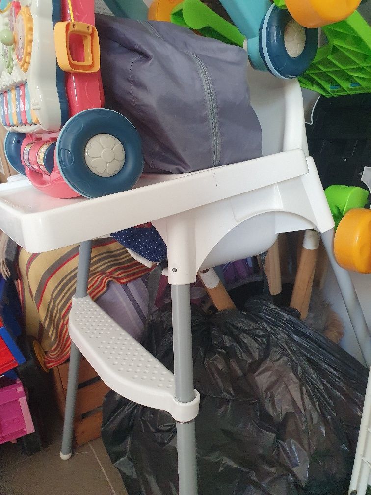 Sprzedam fotelik krzesełko do karmienia dla dziecka ikea z podnużkiem