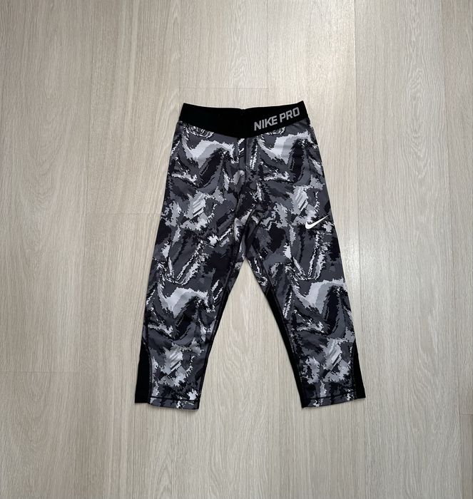 Спортивные велосипедки лосины Nike Pro размер L