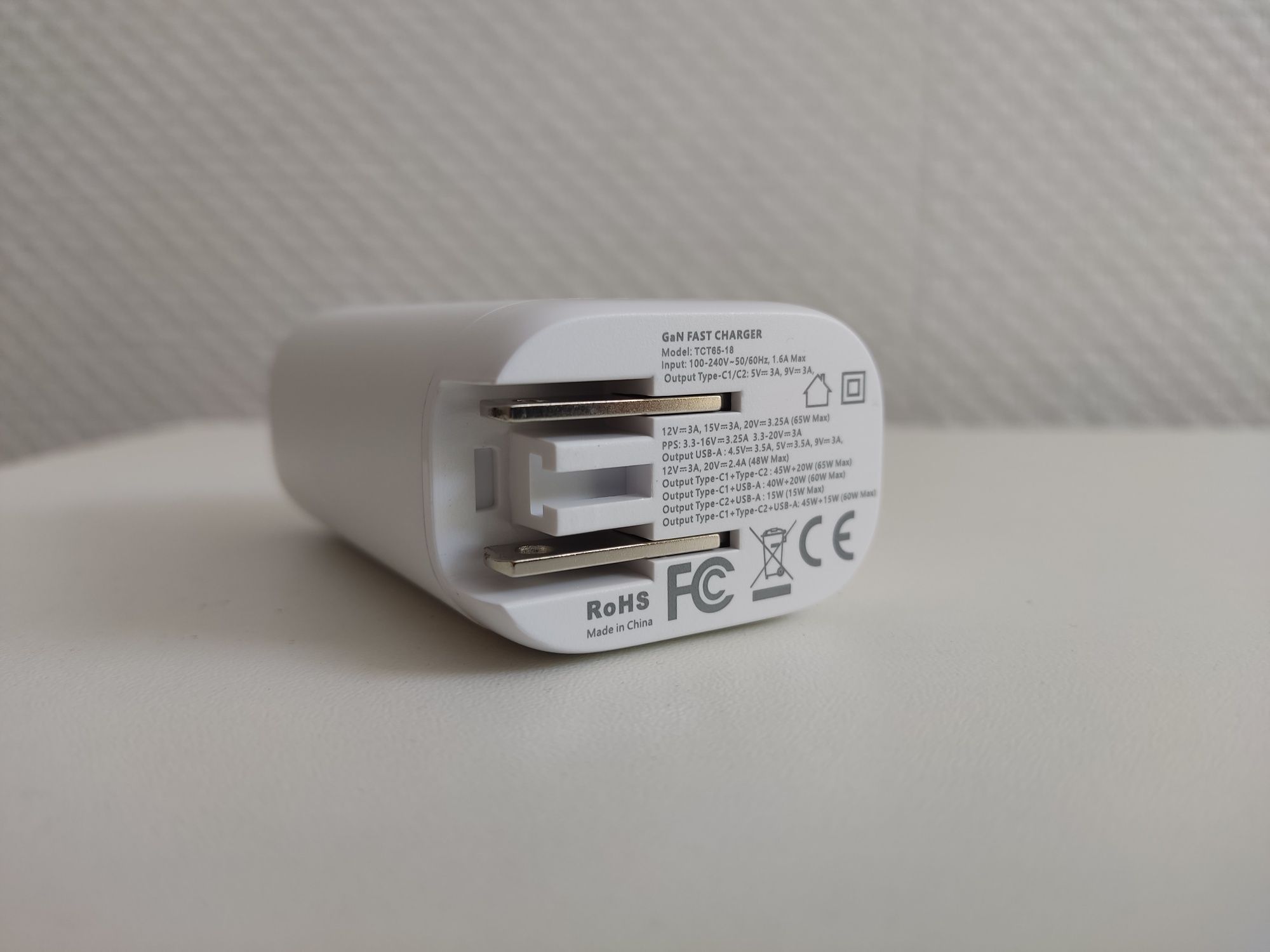 Блок живлення Toocki 65w для телефону, зарядний пристрій GAN, Новий.