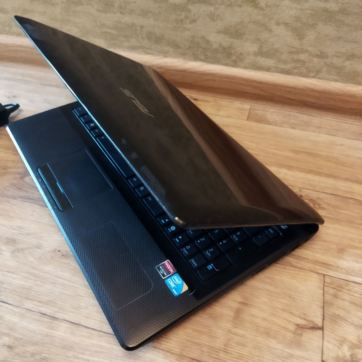 Ноутбук Asus K53J