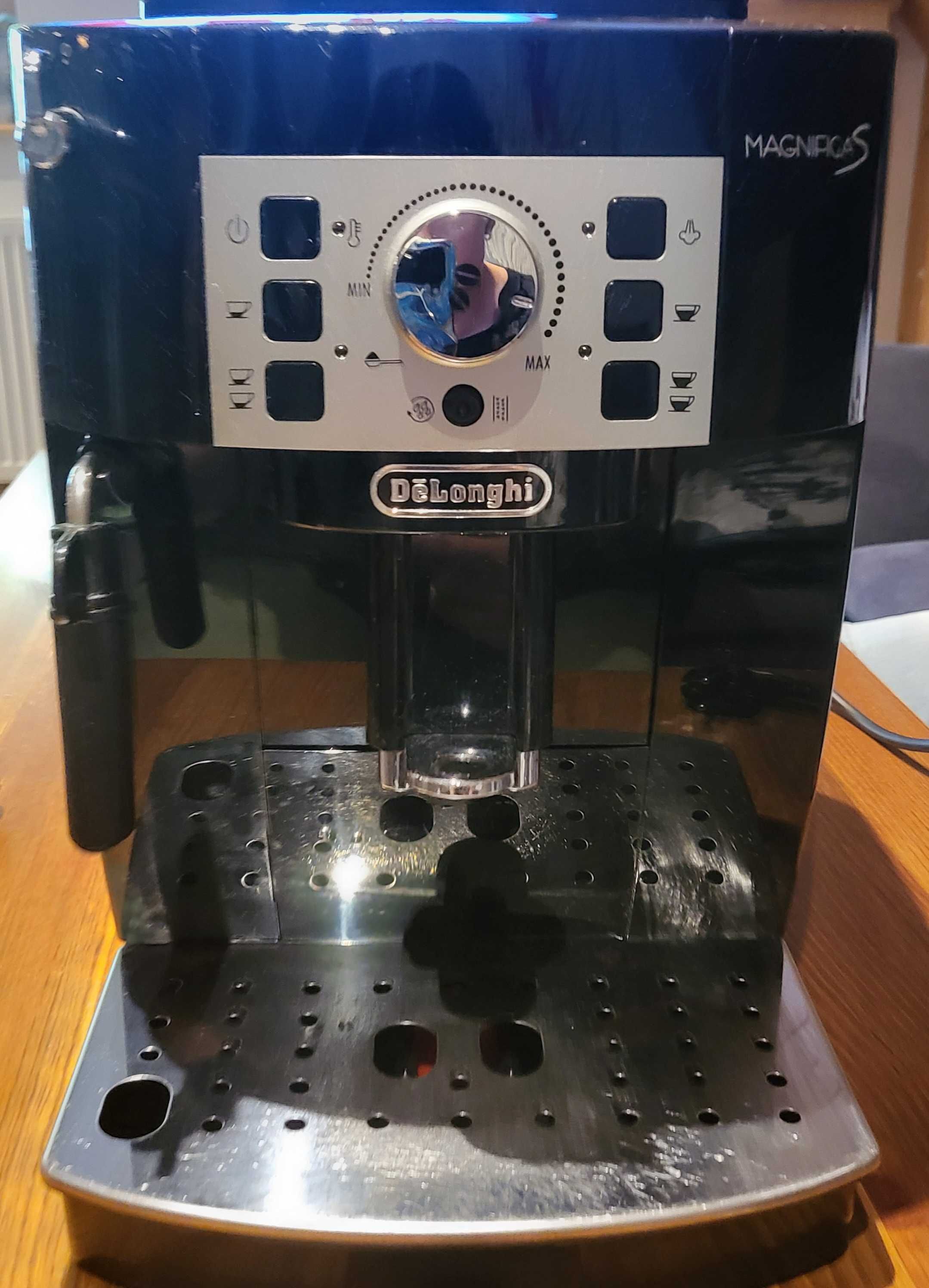 Ekspres do Kawy DeLonghi