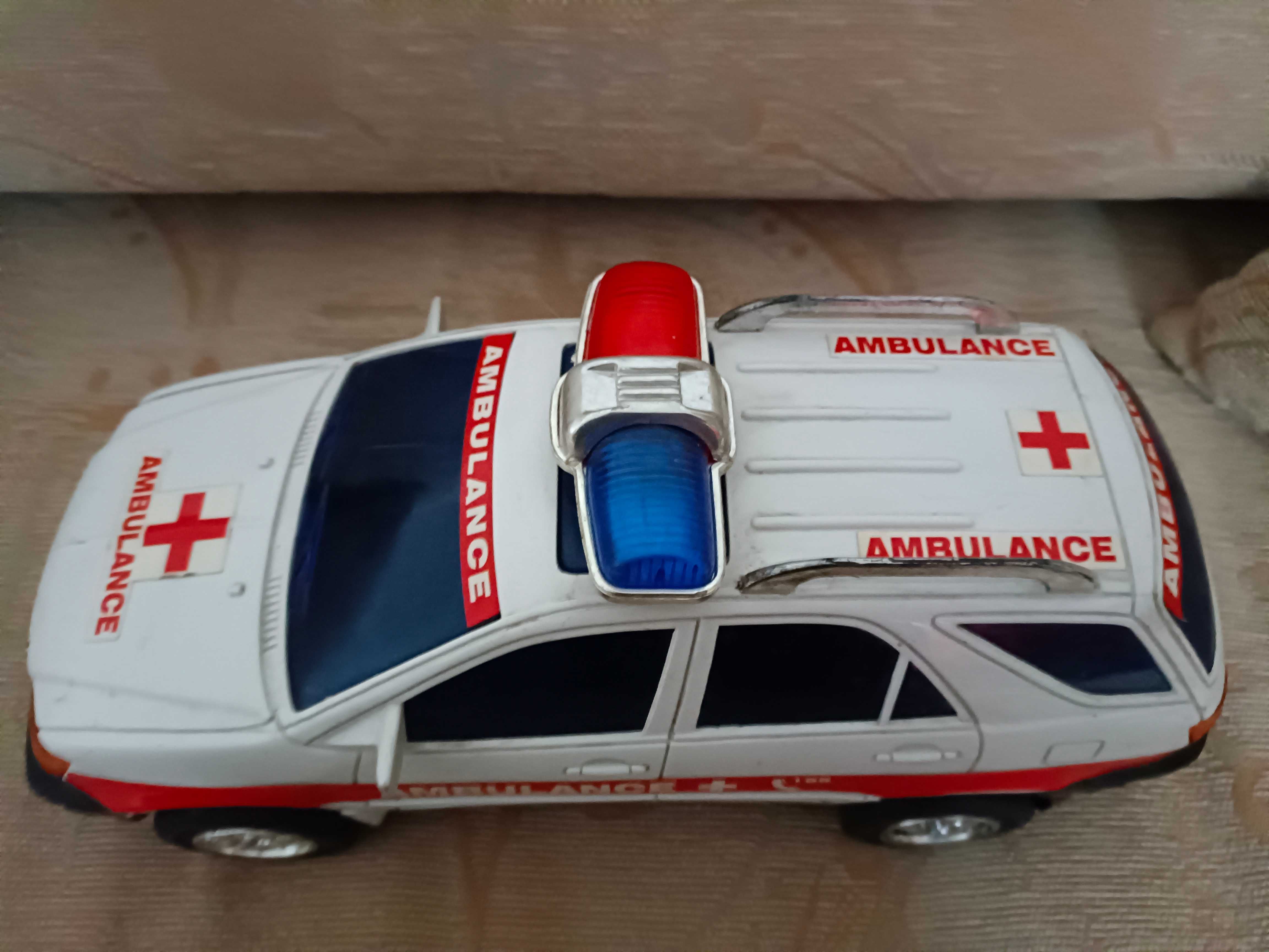 Samochód Ambulance - zabawka