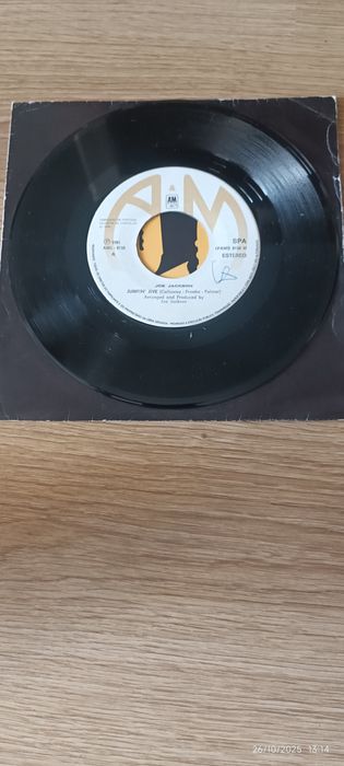 Joe Jackson "Jumpin Live"