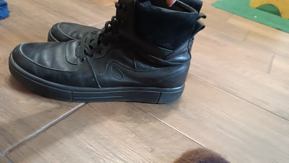 Продам чоловічі черевики, 45 розміру, шкіряні